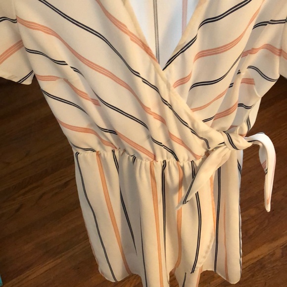 White Striped Dress - Picture 4 of 4